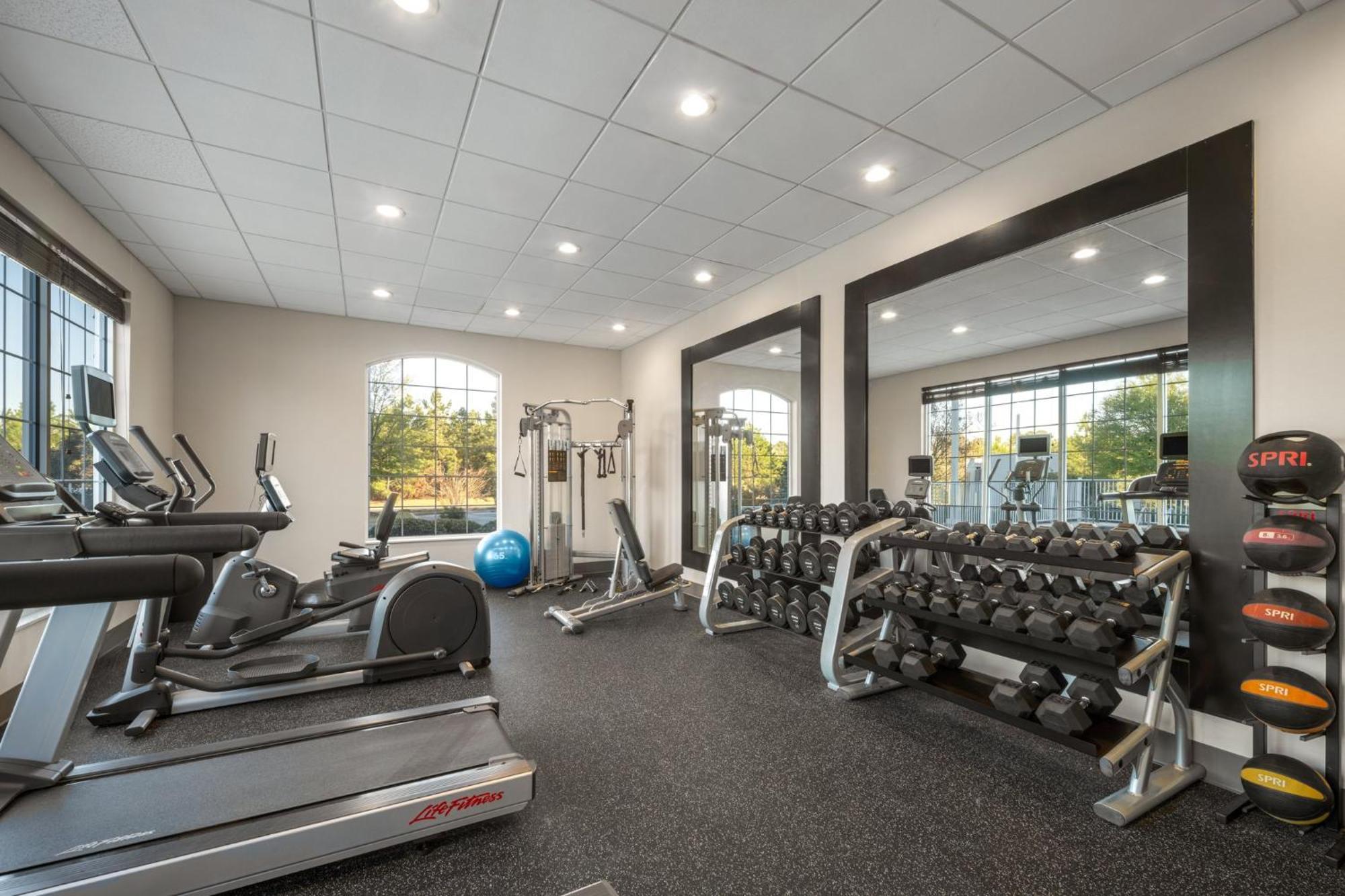 Holiday Inn Express & Suites Aiken By Ihg Dış mekan fotoğraf